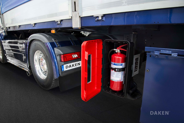 Box na hasicí přístroj 6kg DAKEN 82170 REGON 620x335x240mm červený