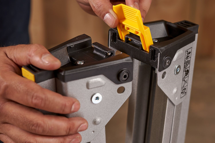 Kovový stojan STANLEY STST81337-1 (2 ks)