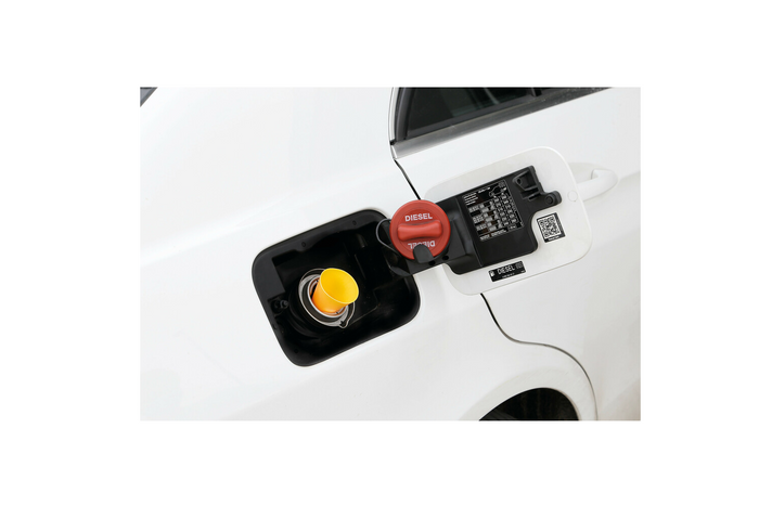 Adaptér pro plnicí hrdlo paliva LAMPA 66988 pro nádrže s naftou/benzínem, průměr 50-25 mm