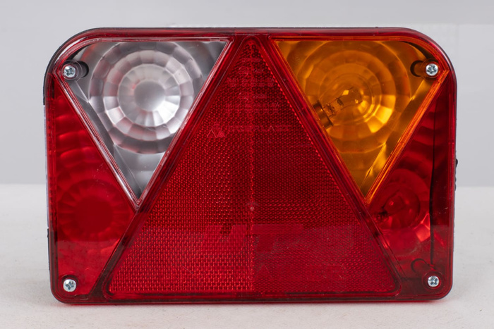 ZÁSUVKA Zadní světlo DOBPLAST DPT35 5 funkcí pravé