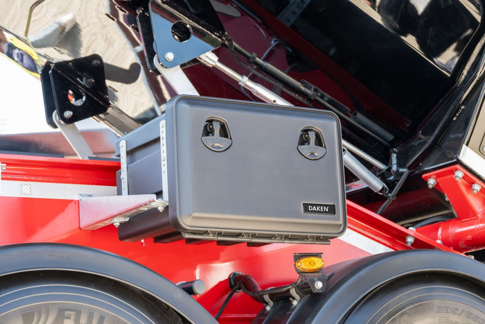 DAKEN 81108 JUST box na nářadí 826x500x470mm 127l