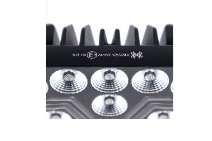 LED pracovní reflektor KAMAR X-SPIDER L0194 16xLED 4200lm