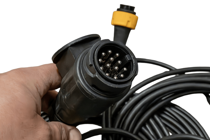 OUTLET MANTES elektroinstalační kabeláž pro přívěs 5,2 m 13PINOVÁ zástrčka 2x5PINOVÉ bajonety