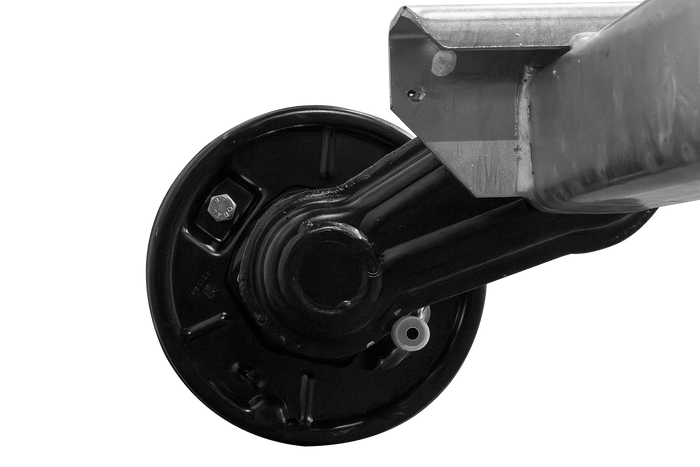 Brzděná náprava KNOTT VGB13M pro přívěs/nosič automobilů 1350 kg 1900 mm 2350 mm 5x112