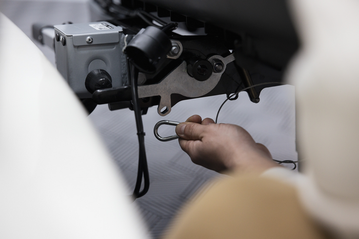 Tažný box Camper Alpha černý (krátký) - nosič na tažné zařízení