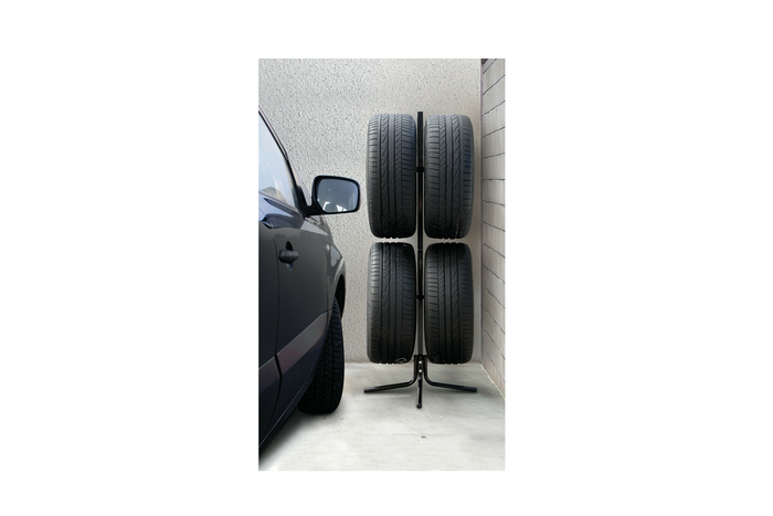 Stojan na ráfky a pneumatiky LAMP, držák na 4 kola