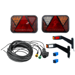 Sada světel: FRISTOM FT-270 LED zadní světla + FRISTOM FT-145 LED obrysová světla + MANTES 7m 13pinový svazek