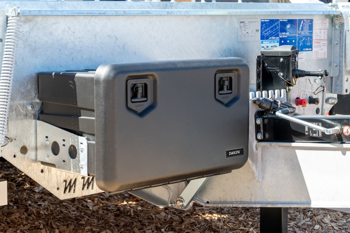 DAKEN 81205 ARKA box na nářadí 685x500x500mm 109l