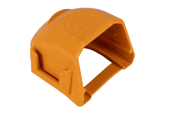Bezpečnostní kryt pro kulový závěs STEELPRESS SDP-05 Soft Dock s prostorem pro zástrčku