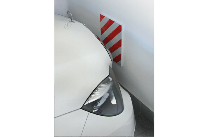 Ochranná rohož do garáže LAMPA S samolepicí reflexní 32x40cm