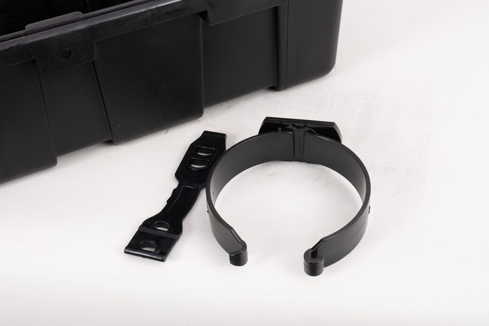 ZÁSUVKA Krabice na hasicí přístroj 6/9 kg DAKEN 82130 REGON 715x335x240mm červená