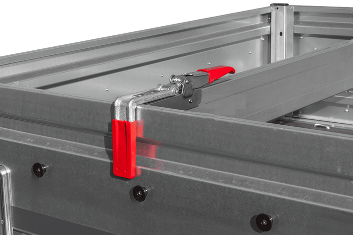 UNITRAILER boční nosník pro zajištění nákladu 2400-2700 mm