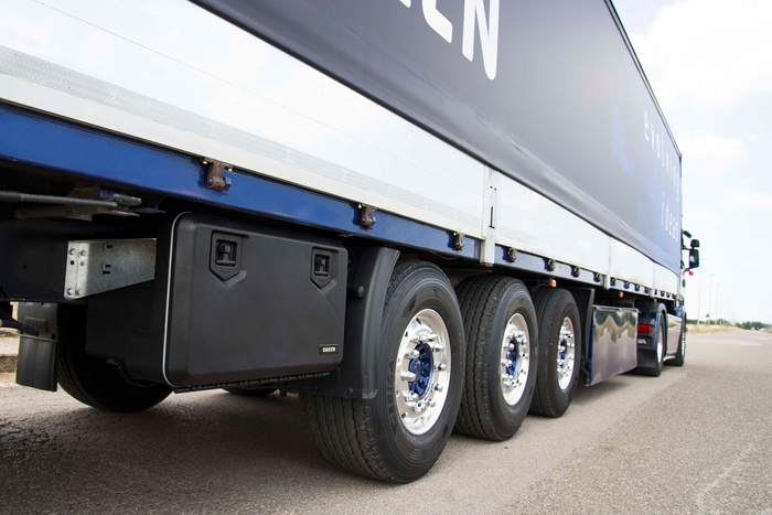 DAKEN 81004 WELVET box na nářadí 630x450x480mm 78,5l