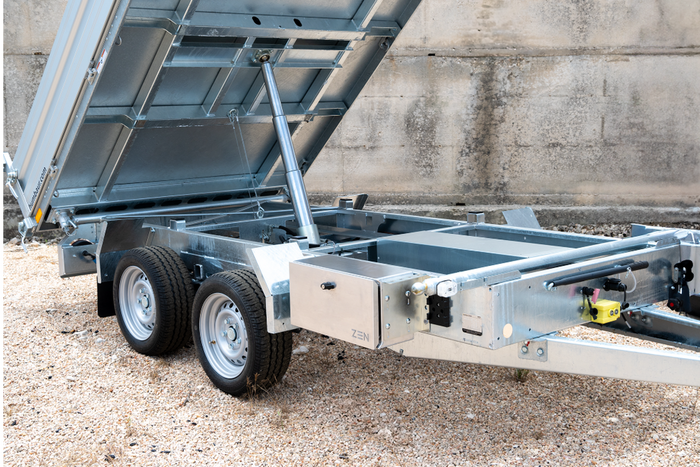 DAKEN 8Z1300 Z13 box na nářadí 400x300x300mm 32l