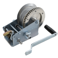 Ruční naviják pro přívěs KNOTT 1135 kg s ocelovým lanem