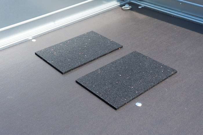 Protiskluzová podložka 300x200x8 mm