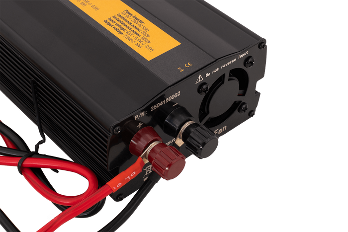 Měnič napětí 12V/230V (600/1200W) KAMAR E1924