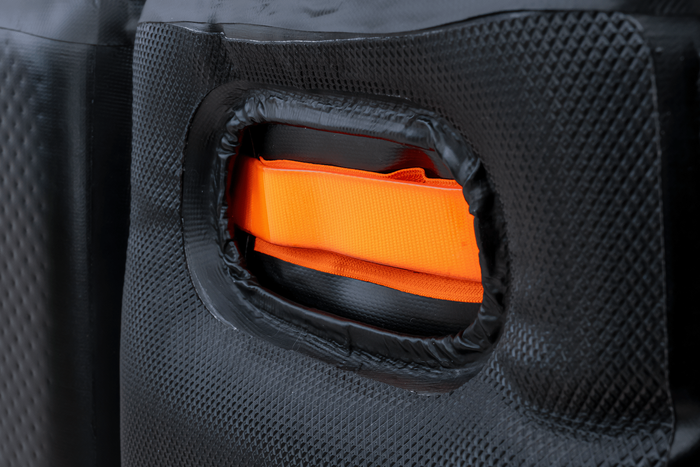 Zavazadlový box pro plošiny pro jízdní kola montované na tažné zařízení Mont Blanc Senja