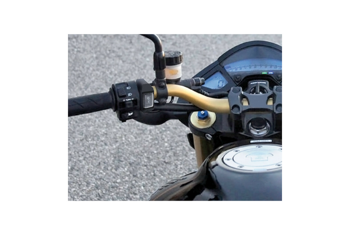 Voděodolný spínač na volantu LAMP 90462 pro ovládání elektrických zařízení 12V 6A max.