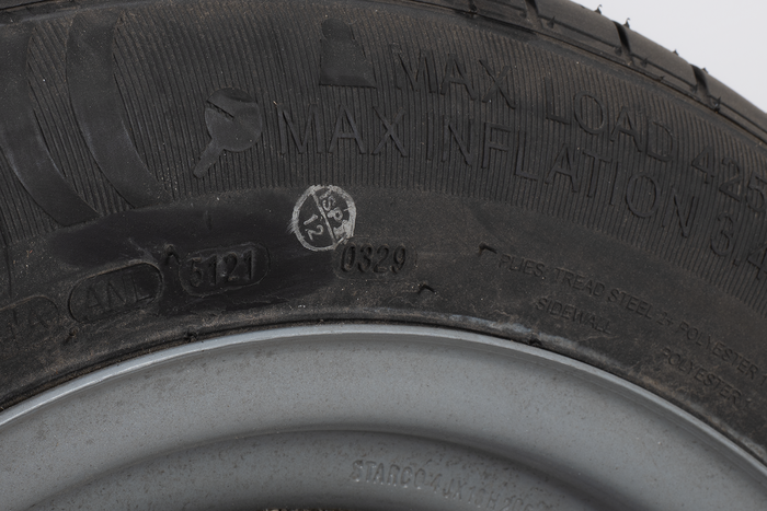 VÝSTUP Kolo přívěsu KENDA TYRE 145/80 R13 78N KENDA RIM 4Jx13"H2 4x100 ET:30