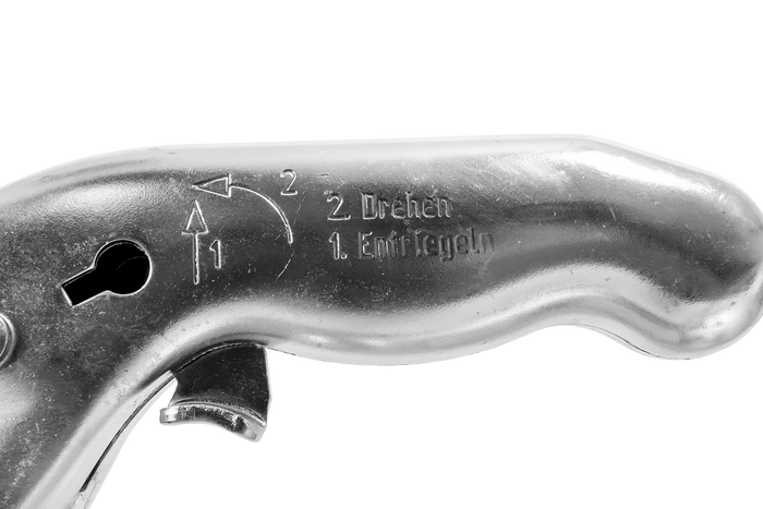 Kulové tažné zařízení KNOTT K7.5-H+KZE7.5 s podpěrou a lankem pro přívěs o hmotnosti 750 kg s ojí typu V