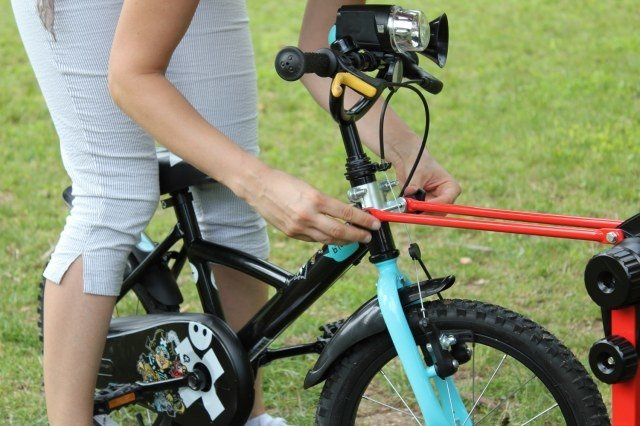 Tažné zařízení na kolo Trail Angel - červené