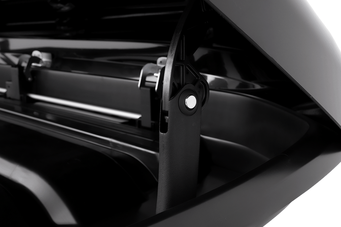 Střešní box Inter Pack Skugga L 660, lesklá černá