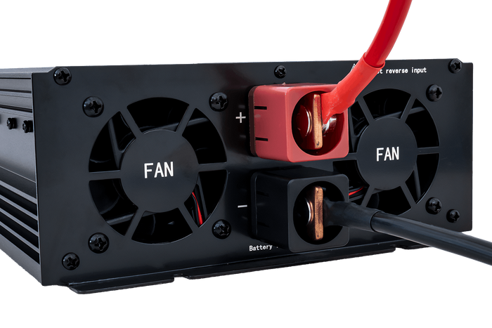 Měnič napětí 24V/230V (2000/4000W) KAMAR E1931