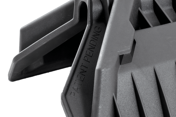 Ochranný roh pro zajištění transportních pásů PLASTEX KP CROSS úhelník pro pásy