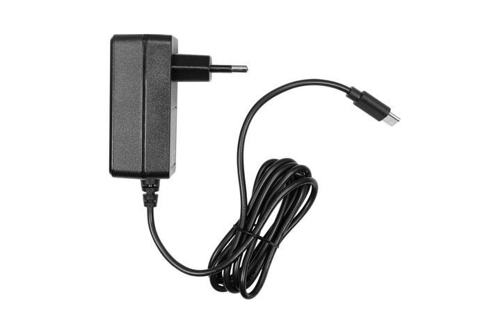 Powerbanka YATO YT-83085 pro startování 16000 mAh s indukčním nabíjením