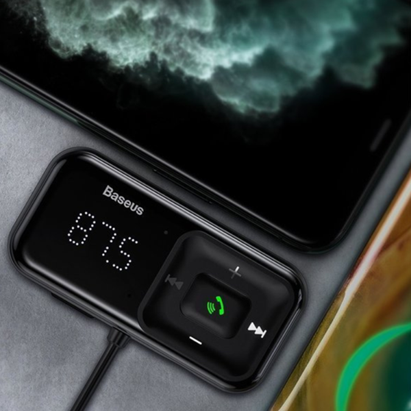 FM vysílač BASEUS T typu S-16 bluetooth 5.0 MP3 + autonabíječka 2x USB
