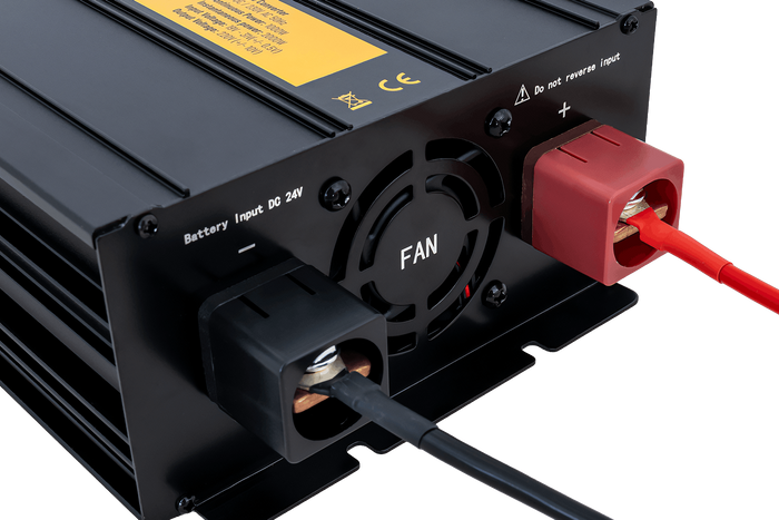 Měnič napětí 24V/230V (1000/2000W) KAMAR E1927