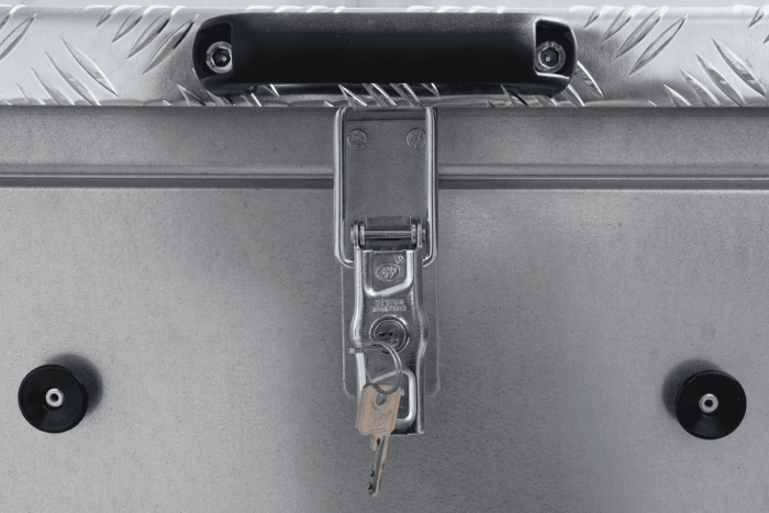 Lehký přívěs na pružinách 200x125 UNITRAILER GARDEN 201/R KIPP s bočnicemi BIS a hliníkovou plachtou