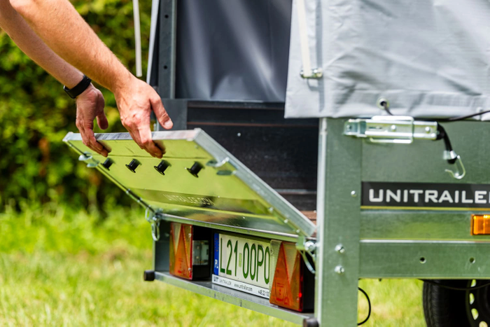 Jednonápravový přívěs 230x125 UNITRAILER GARDEN 230 KIPP s rámem H-800 a šedou plachtou