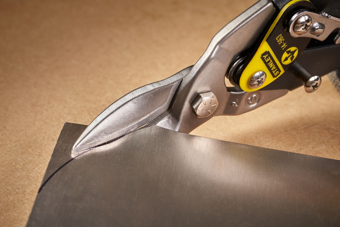 Rovné nůžky na plech STANLEY FATMAX 2-14-563