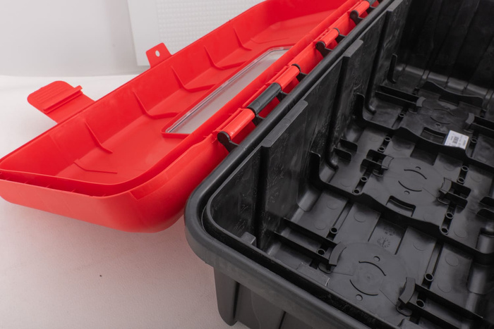 ZÁSUVKA Krabice na hasicí přístroj 6/9 kg DAKEN 82130 REGON 715x335x240mm červená